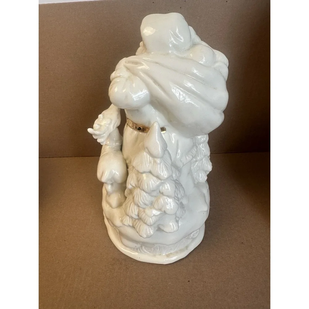 Vtg White Glazed Ceramic Porcelain Santa Claus Reindeer Lantern Figurine 9.5